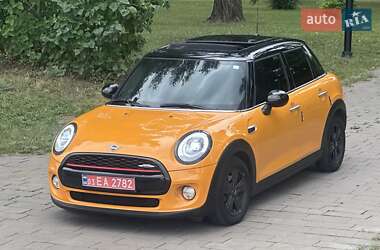 Хэтчбек MINI Cooper 2014 в Киеве
