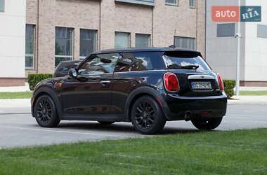 Хэтчбек MINI Cooper 2015 в 