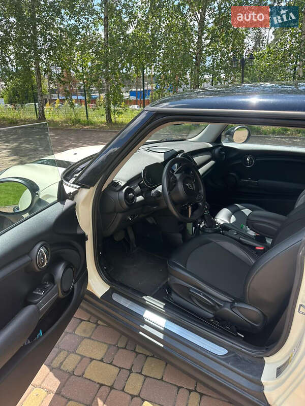 Хэтчбек MINI Cooper 2014 в Харькове