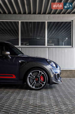 Хэтчбек MINI Cooper 2020 в 