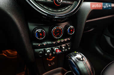 Хэтчбек MINI Cooper 2015 в 