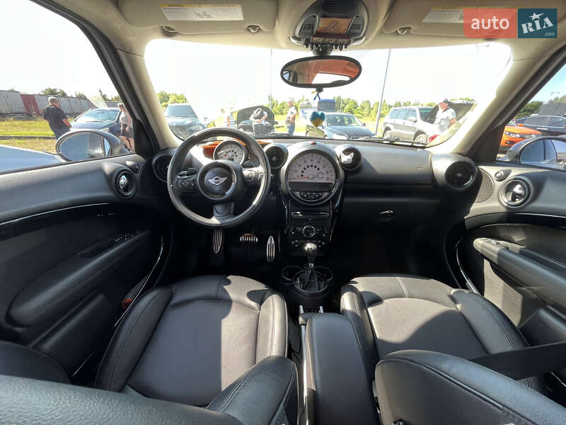 Хэтчбек MINI Cooper 2014 в Львове