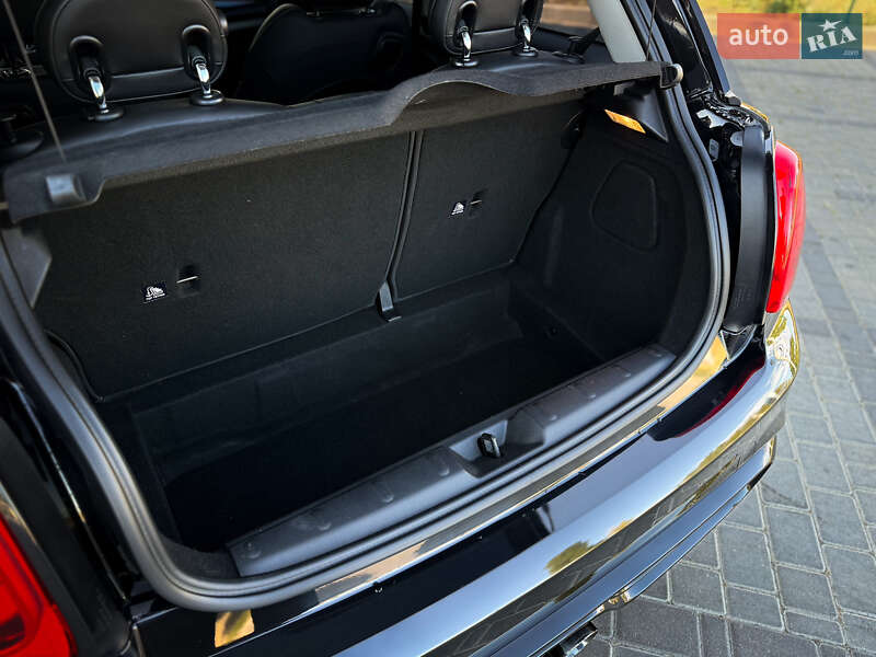 Хэтчбек MINI Cooper 2019 в Одессе