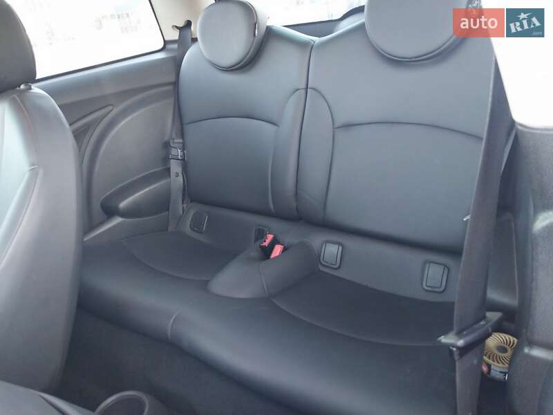 Хэтчбек MINI Cooper 2013 в Одессе
