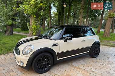 Хэтчбек MINI Cooper 2008 в 