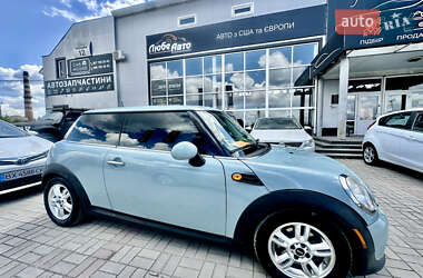Хэтчбек MINI Cooper 2013 в 