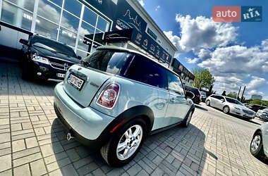 Хэтчбек MINI Cooper 2013 в 