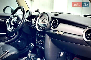 Хэтчбек MINI Cooper 2013 в 