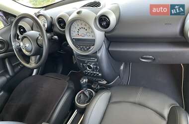 Хэтчбек MINI Cooper 2011 в 