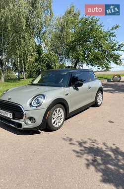 Хэтчбек MINI Cooper 2020 в 