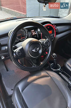 Хэтчбек MINI Cooper 2014 в Черкассах