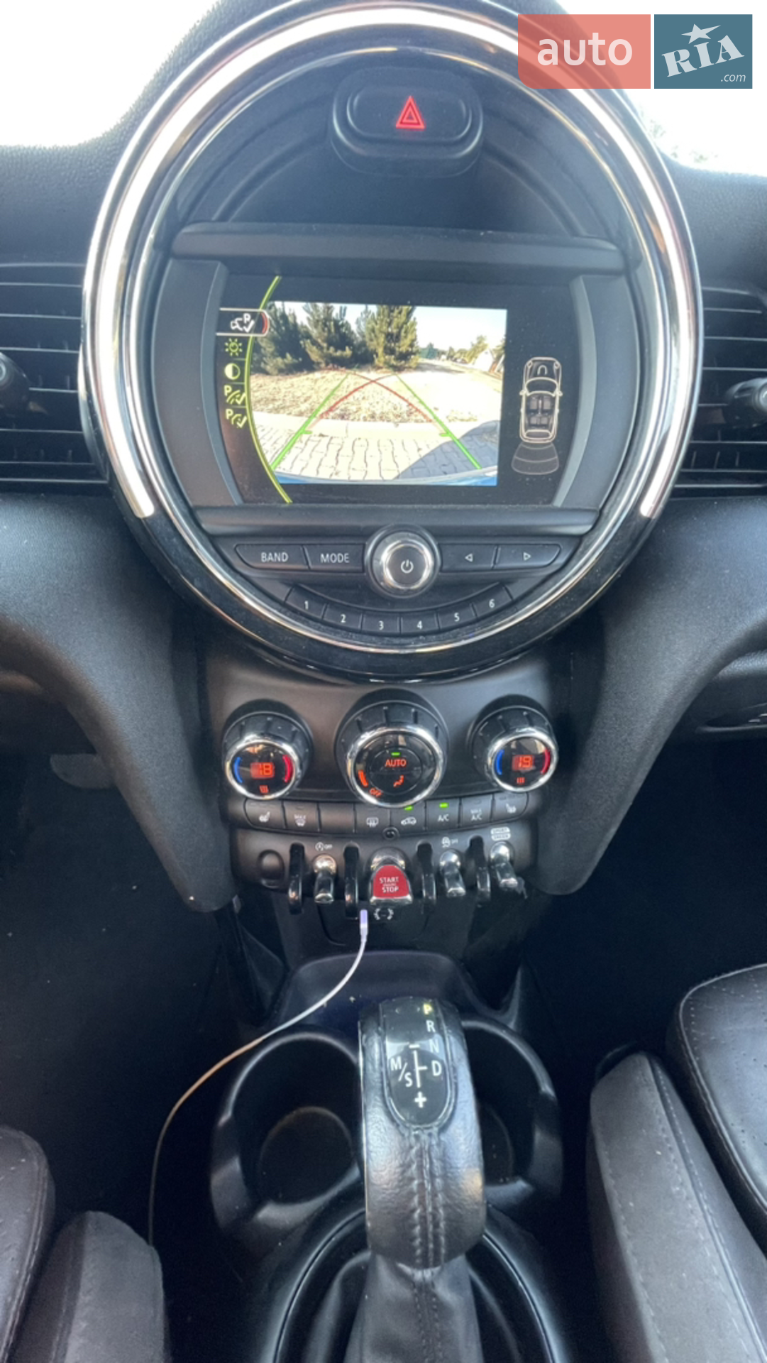 2017 MINI Cooper - мініатюра 10