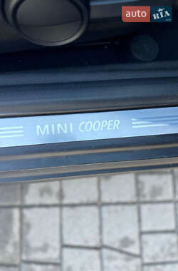 Хэтчбек MINI Cooper 2013 в 