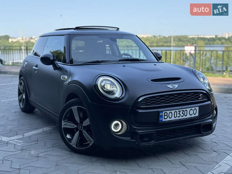 Хэтчбек MINI Cooper 2017 в Тернополе