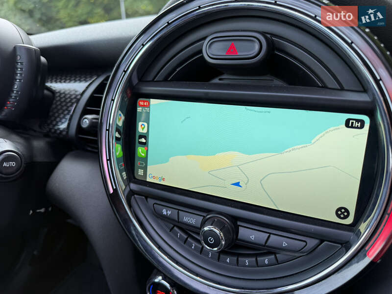 Хэтчбек MINI Cooper 2017 в Тернополе