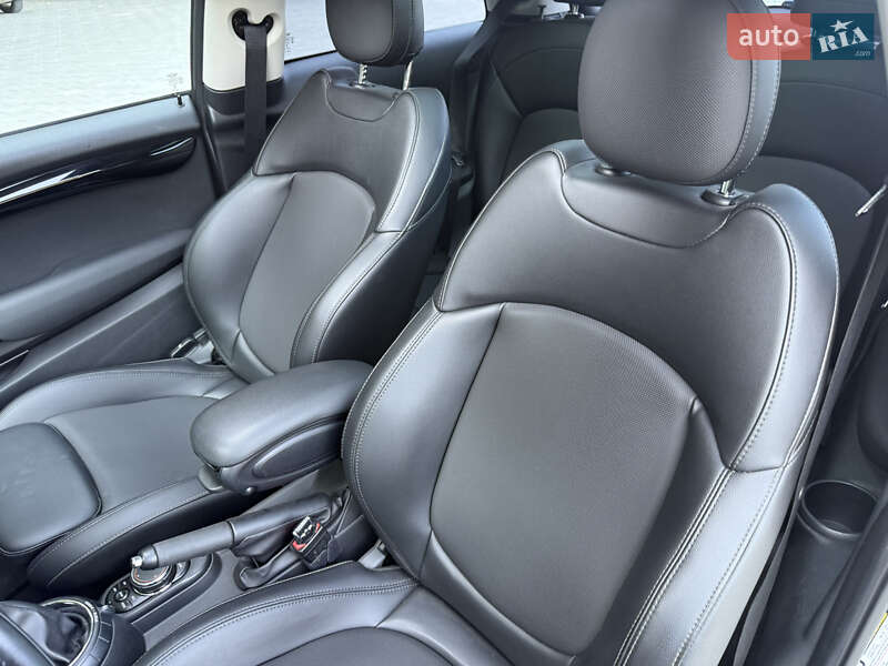 Хэтчбек MINI Cooper 2017 в Тернополе