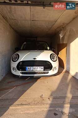 Хэтчбек MINI Cooper 2016 в Кривом Роге
