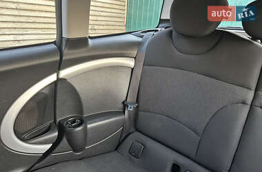 Хетчбек MINI Cooper 2008 в 