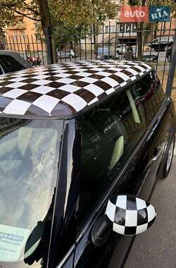 Хэтчбек MINI Cooper 2010 в 