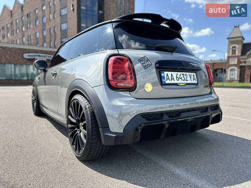 MINI Cooper 2021