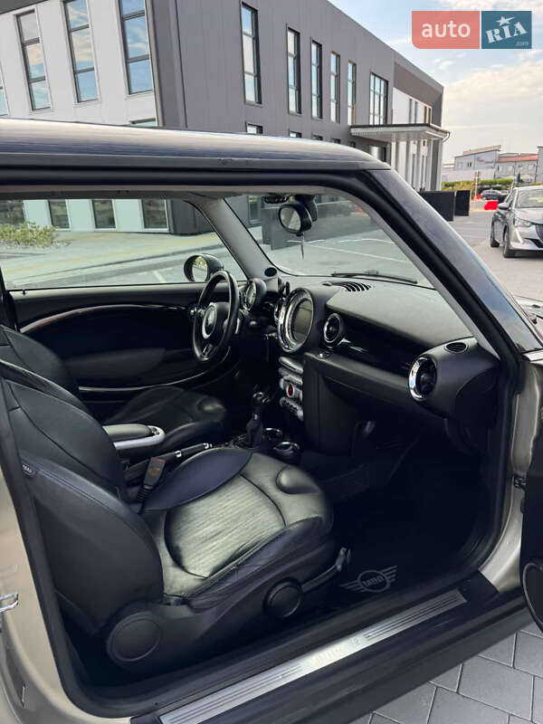 Хэтчбек MINI Cooper 2007 в Львове