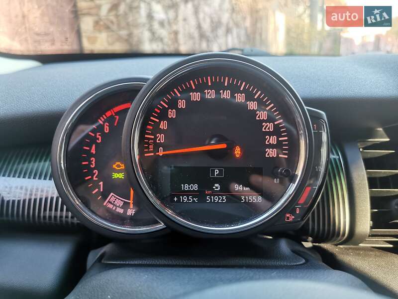Хэтчбек MINI Cooper 2019 в Киеве