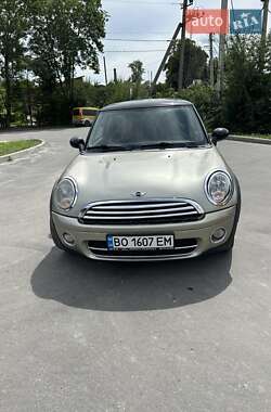 Хэтчбек MINI Cooper 2008 в 