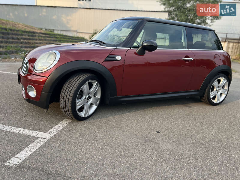 Хэтчбек MINI Cooper 2007 в Киеве