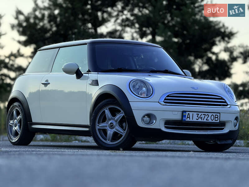 Хэтчбек MINI Cooper 2007 в Мене