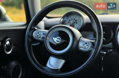 Хэтчбек MINI Cooper 2007 в 