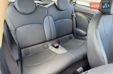 Хэтчбек MINI Cooper 2012 в 