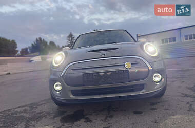 Хэтчбек MINI Cooper 2021 в 