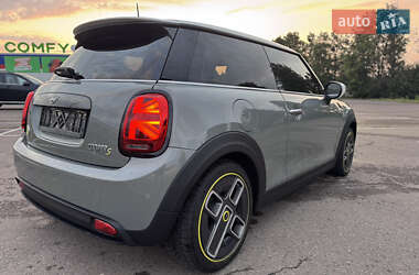 Хэтчбек MINI Cooper 2021 в 