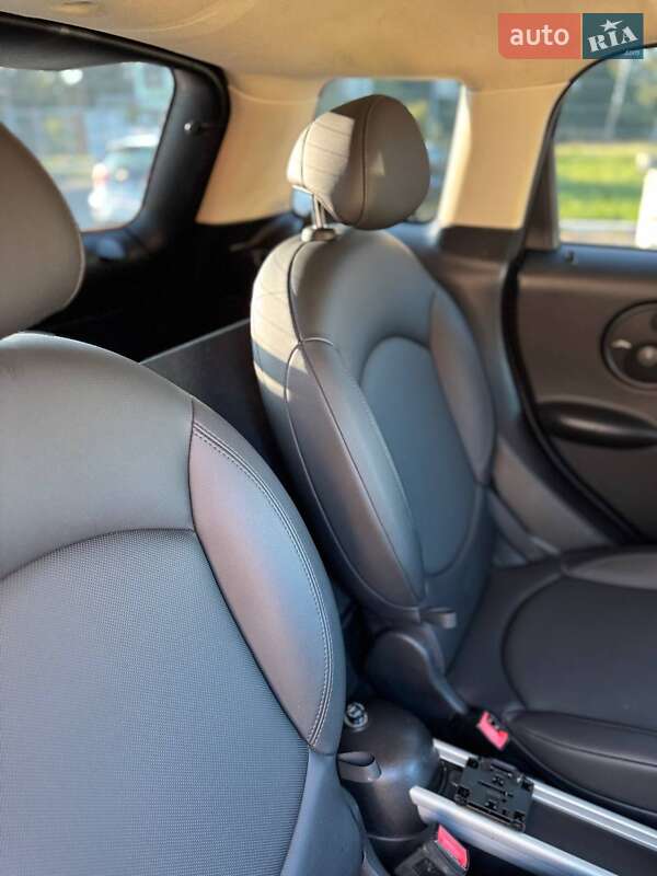 Хэтчбек MINI Cooper 2011 в Белой Церкви