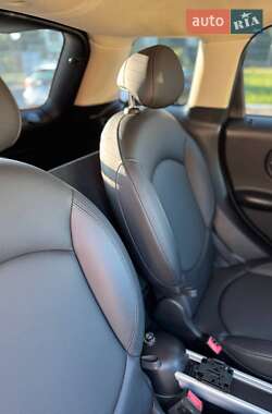 Хэтчбек MINI Cooper 2011 в 