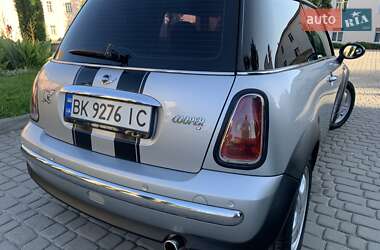 Хэтчбек MINI Cooper 2001 в 