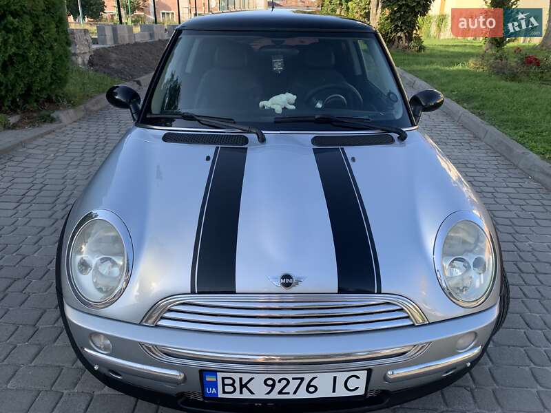 Хэтчбек MINI Cooper 2001 в Кременце