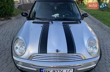 Хэтчбек MINI Cooper 2001 в 