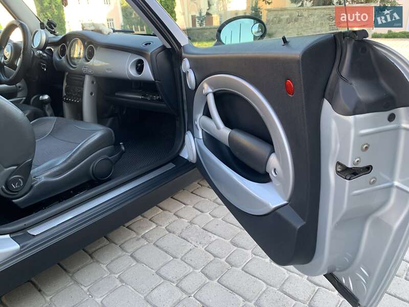 Хэтчбек MINI Cooper 2001 в Кременце