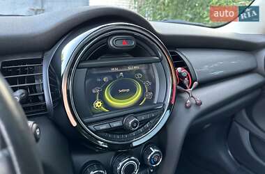 Хэтчбек MINI Cooper 2014 в 