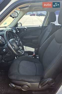Внедорожник / Кроссовер MINI Cooper 2015 в 