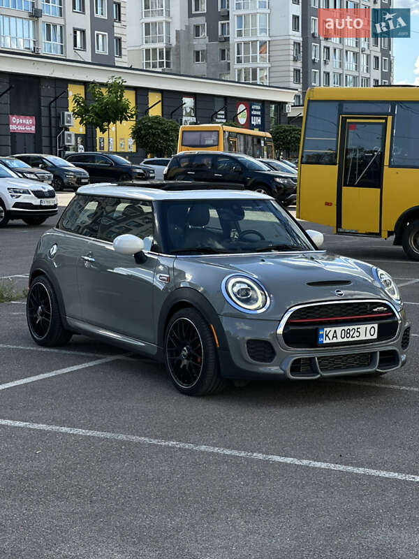 Хэтчбек MINI Cooper 2020 в Киеве