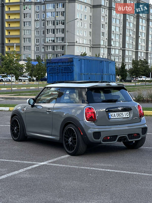Хэтчбек MINI Cooper 2020 в Киеве
