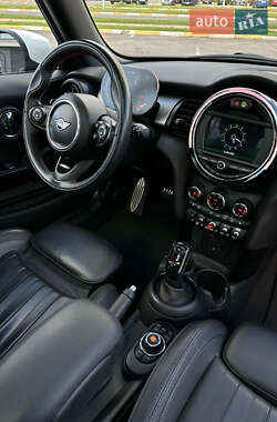 Хэтчбек MINI Cooper 2020 в 