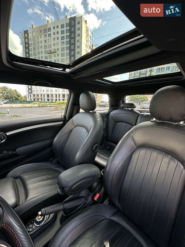 Хэтчбек MINI Cooper 2020 в Киеве
