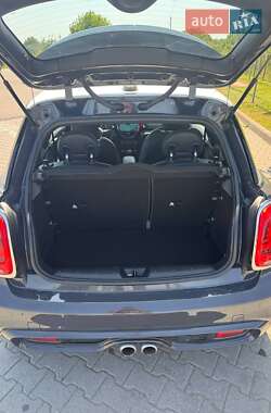 Хэтчбек MINI Cooper 2018 в 