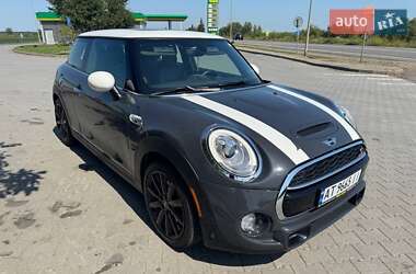Хэтчбек MINI Cooper 2018 в 