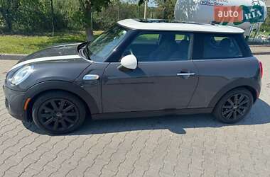 Хэтчбек MINI Cooper 2018 в 