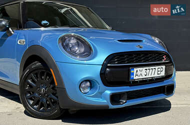 Хэтчбек MINI Cooper 2018 в 