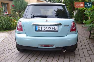 Хэтчбек MINI Cooper 2013 в 